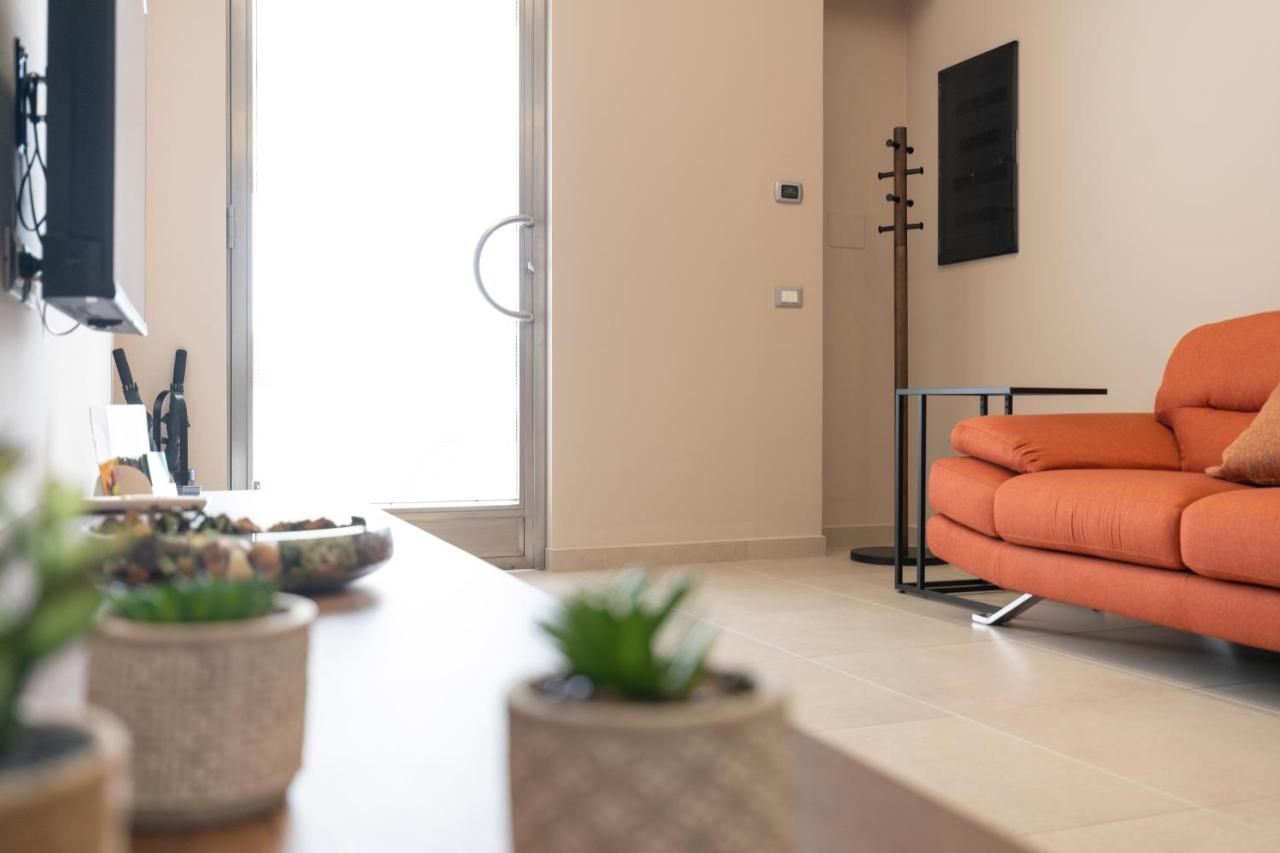 Iitana Luxury Apartment - Fronte Mare Con Vasca Idromassaggio Catane Extérieur photo