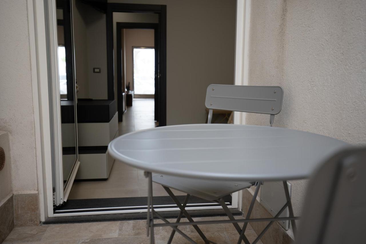 Iitana Luxury Apartment - Fronte Mare Con Vasca Idromassaggio Catane Extérieur photo