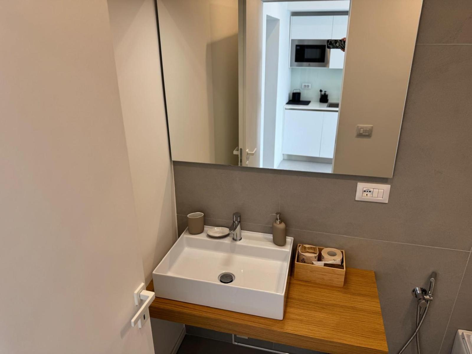Iitana Luxury Apartment - Fronte Mare Con Vasca Idromassaggio Catane Extérieur photo