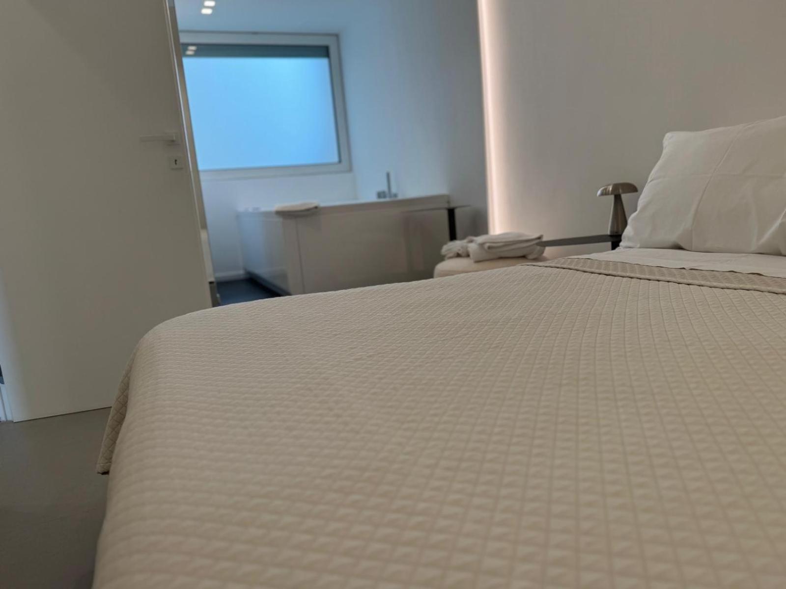 Iitana Luxury Apartment - Fronte Mare Con Vasca Idromassaggio Catane Extérieur photo