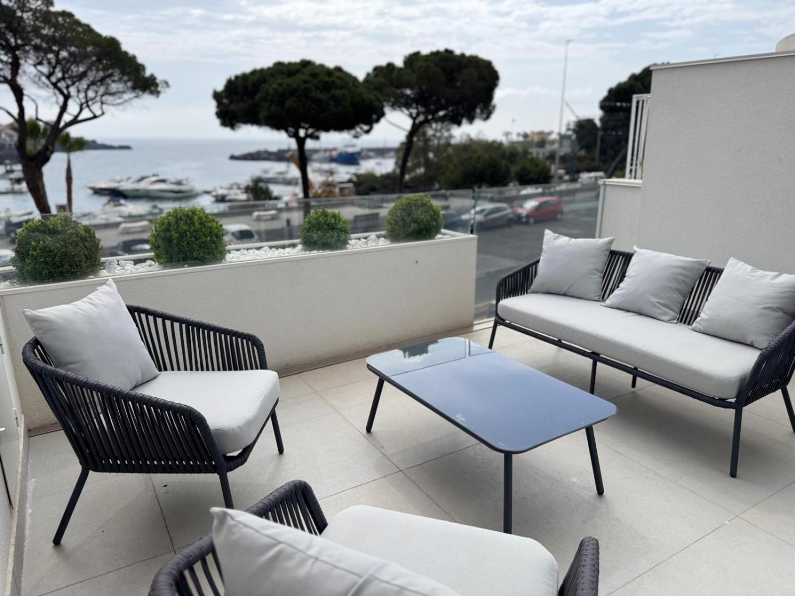 Iitana Luxury Apartment - Fronte Mare Con Vasca Idromassaggio Catane Extérieur photo